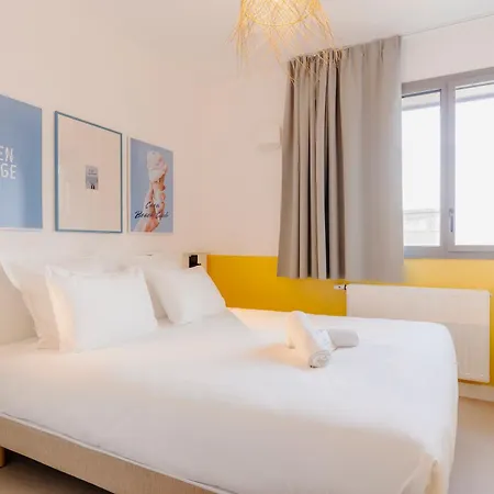 The People Hotel 3*