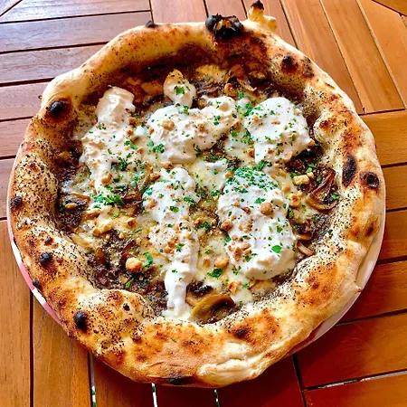 The People カーン