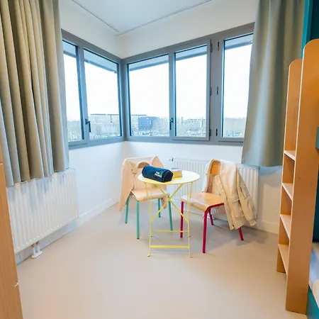 Hotel The People 3*